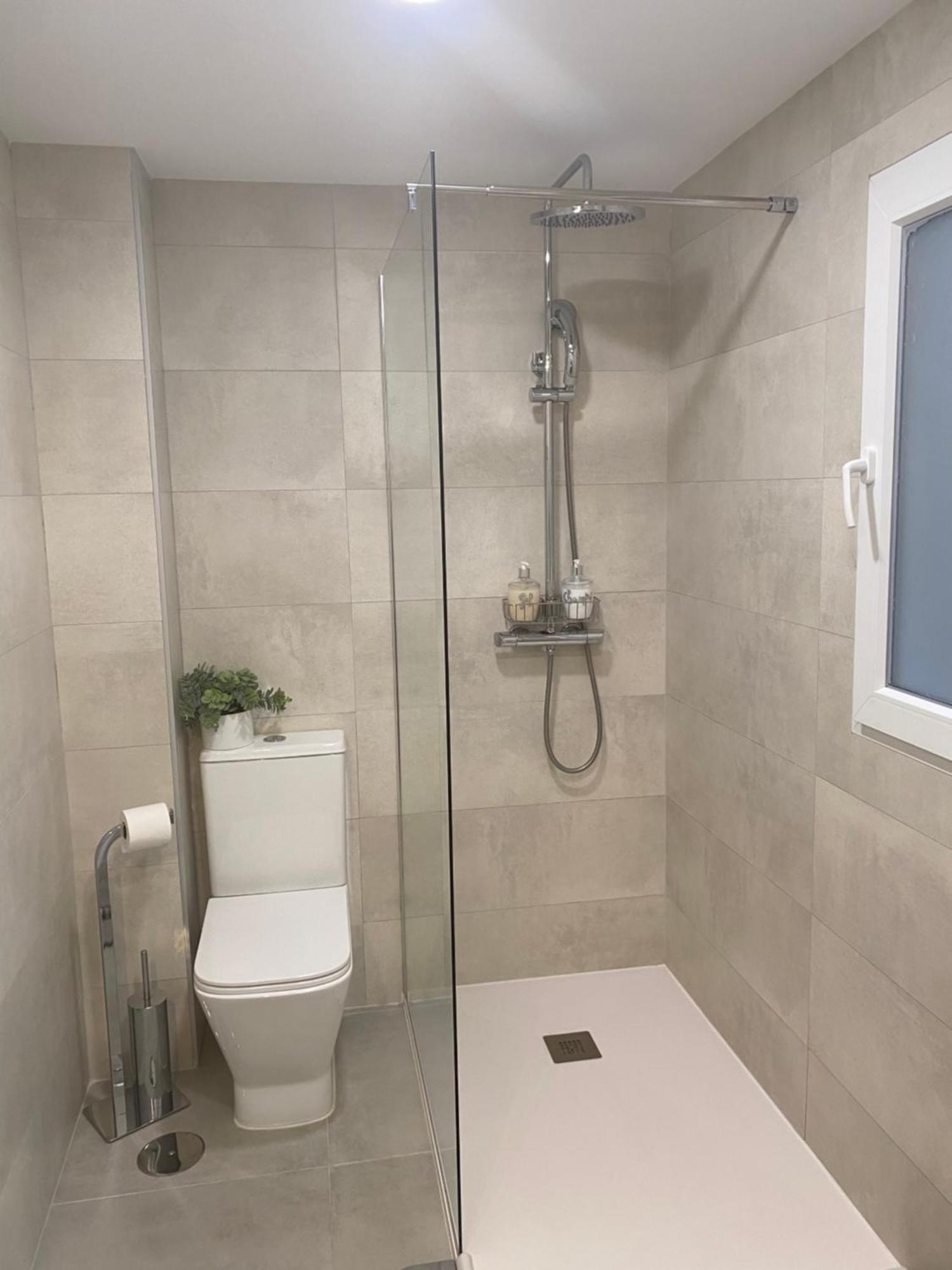 Casa La Victoria Apartment Malaga Bagian luar foto