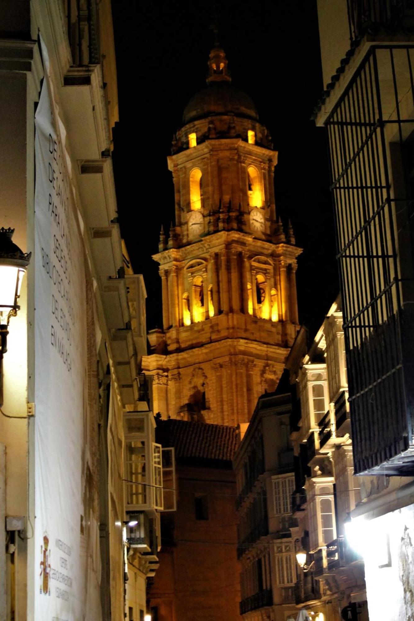 Casa La Victoria Apartment Malaga Bagian luar foto